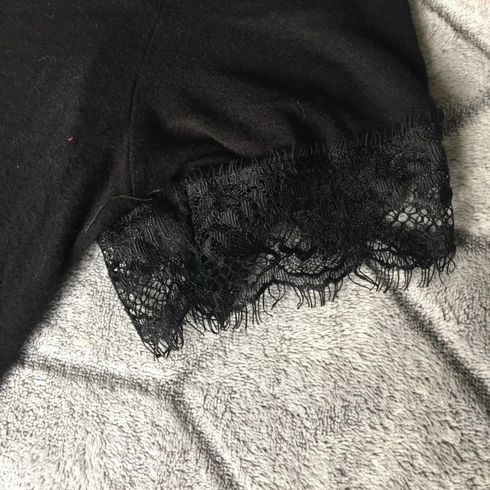 Girl Power Black Shirt - Picture 3 of 7
